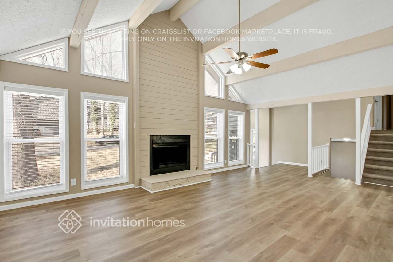 5043 Post Road Trl - Photo 3 of 18