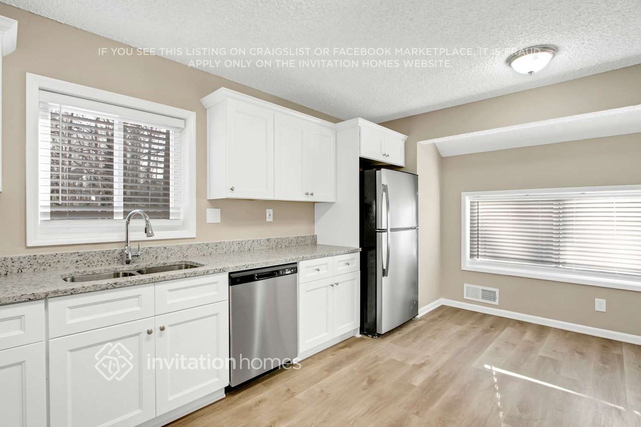 5043 Post Road Trl - Photo 5 of 18