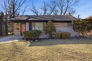 24711 Gardner St - Photo 1 of 1