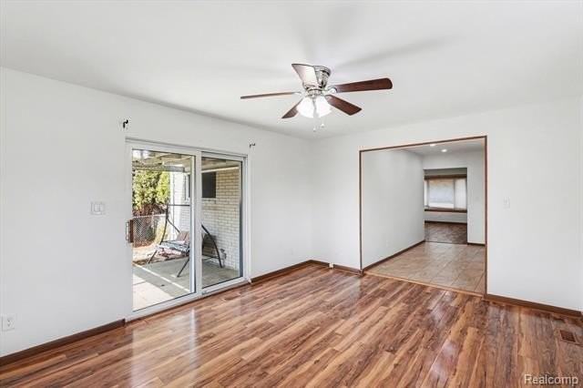 12260 De Grove Dr - Photo 6 of 26