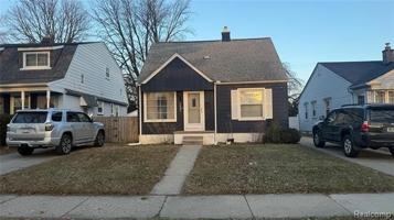 featured image of 3003 Dudley St