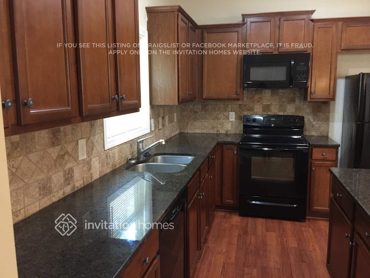 261 Ascott Ln - Photo 6 of 9