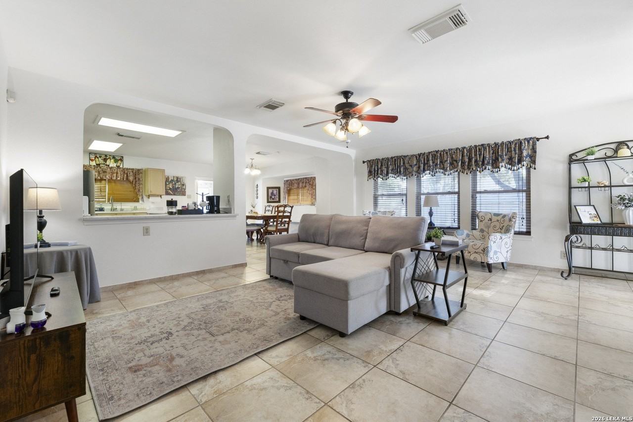 9306 Maverick Pass - Photo 2 of 21