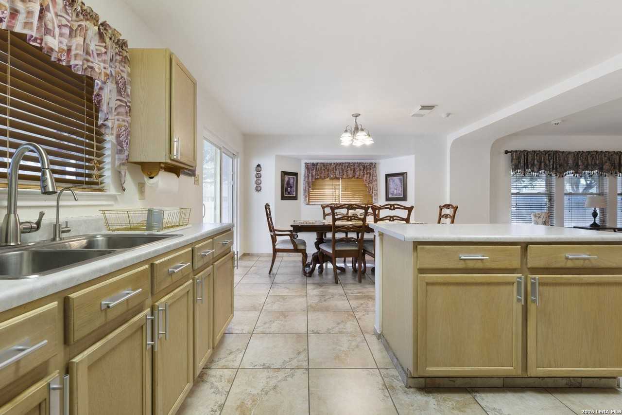 9306 Maverick Pass - Photo 4 of 21