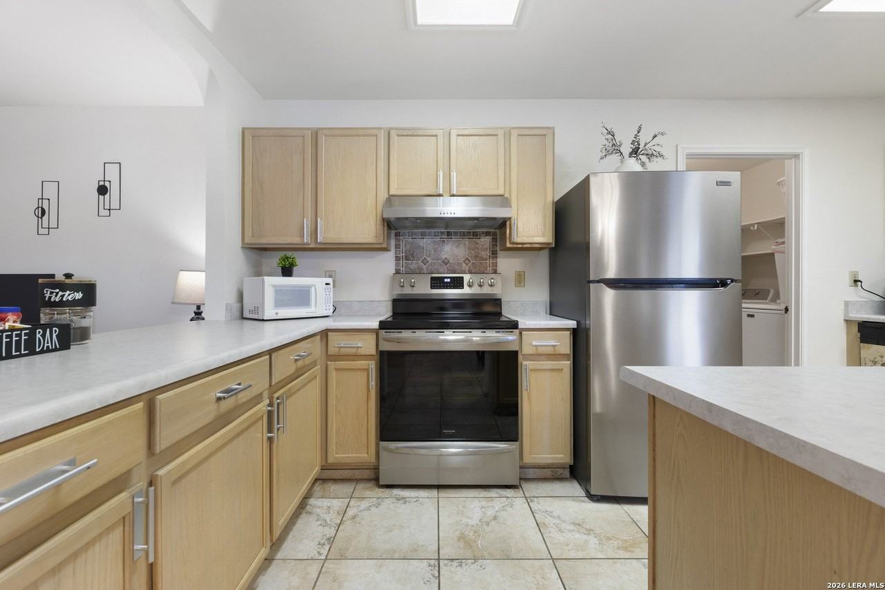 9306 Maverick Pass - Photo 5 of 21