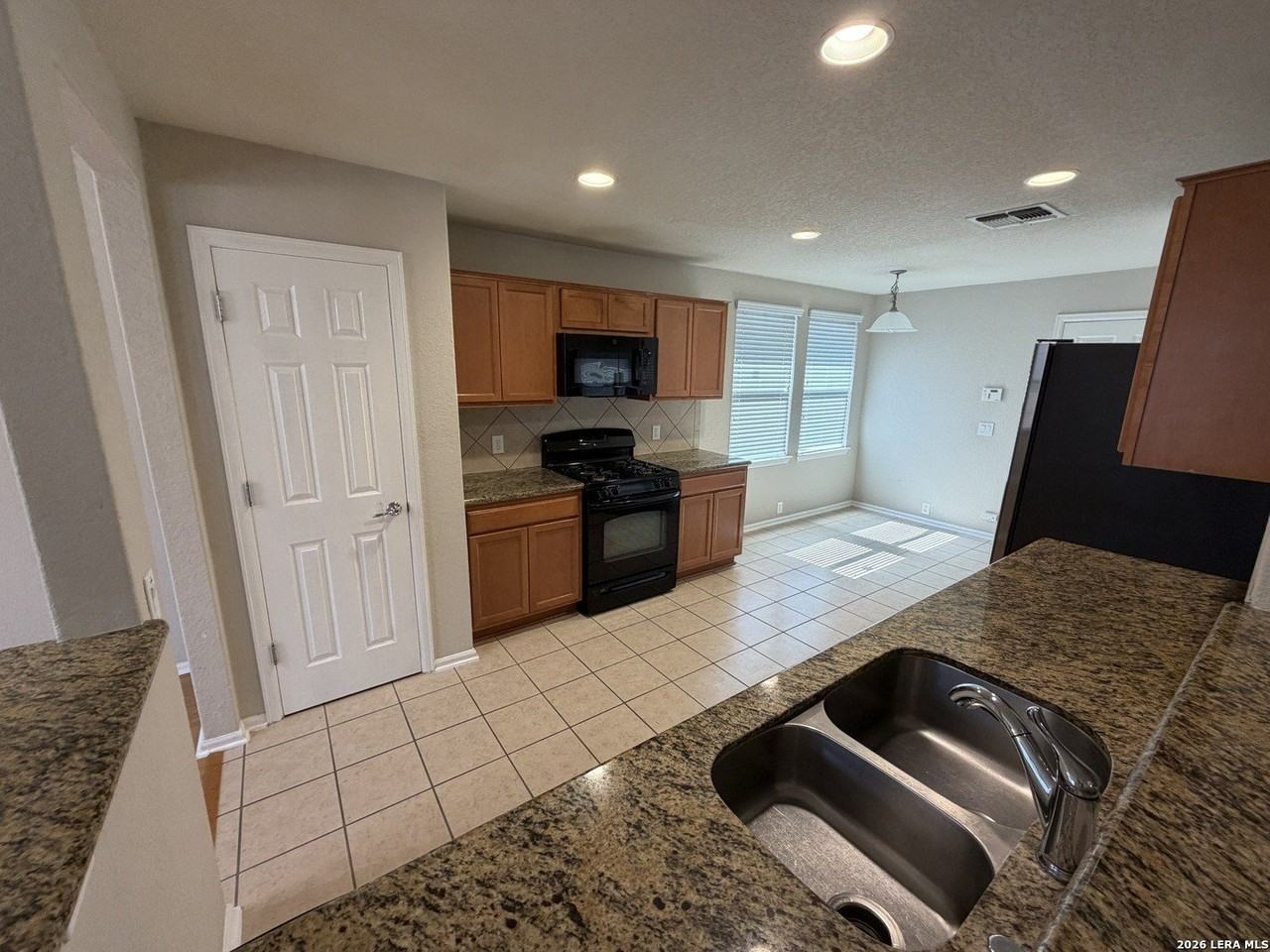 21934 Ruby Run - Photo 2 of 9