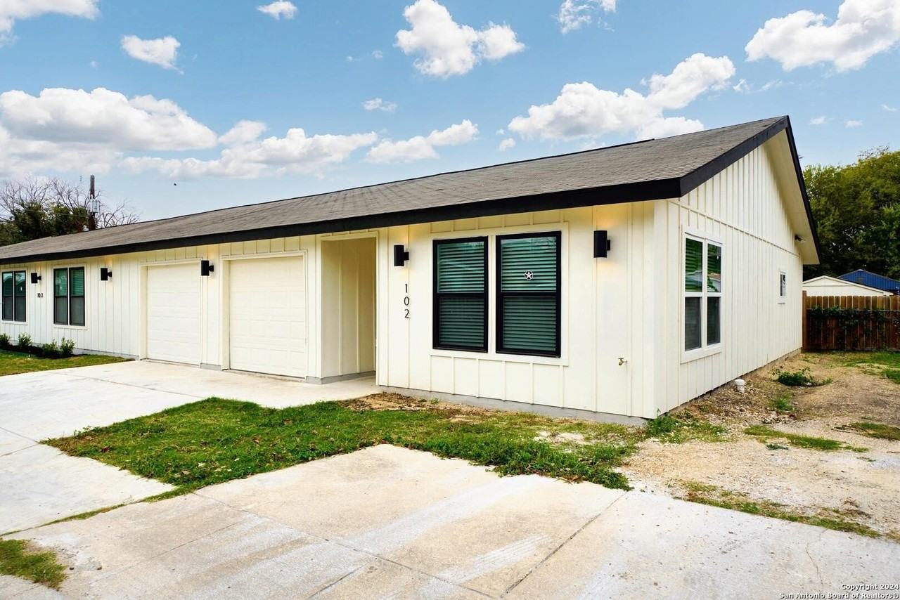 103 Saint Ann Unit 102 - Photo 7 of 35