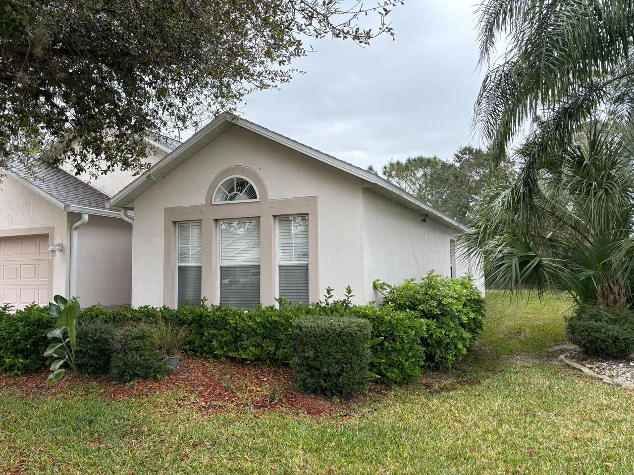 1736 La Maderia Dr Sw - Photo 3 of 22