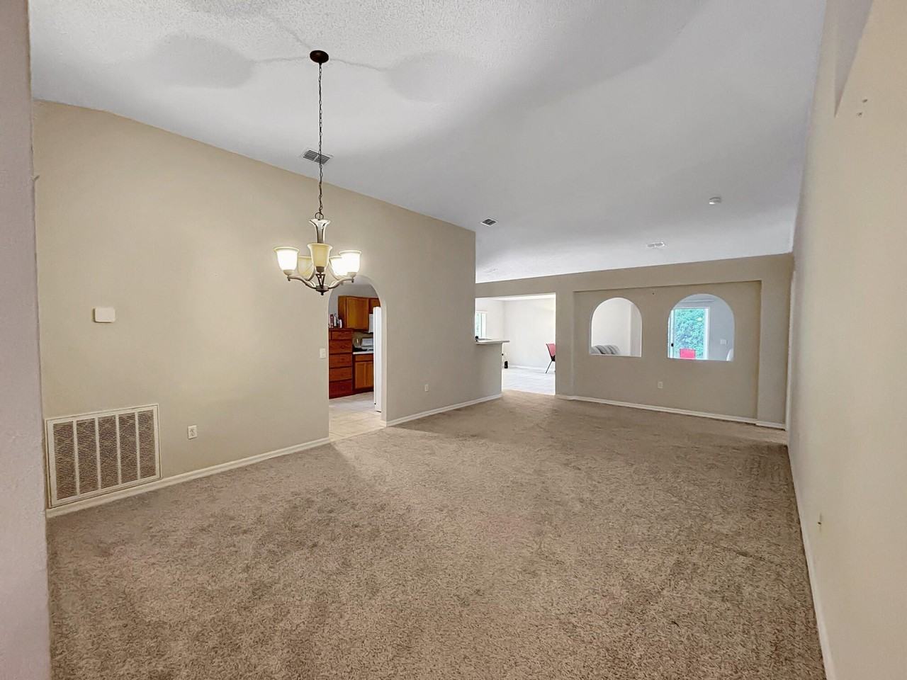 1736 La Maderia Dr Sw - Photo 5 of 22