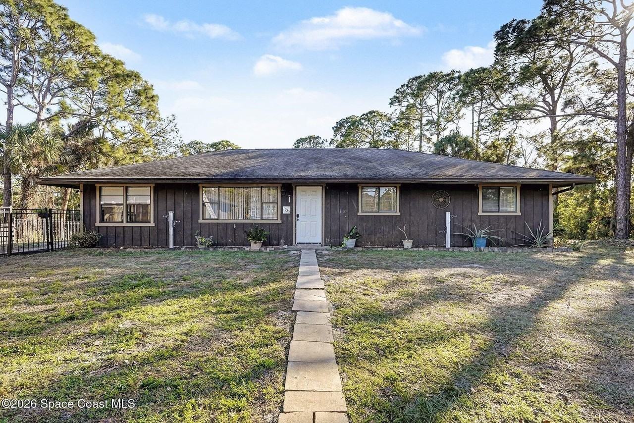 1925 Atz Rd - Photo 3 of 26