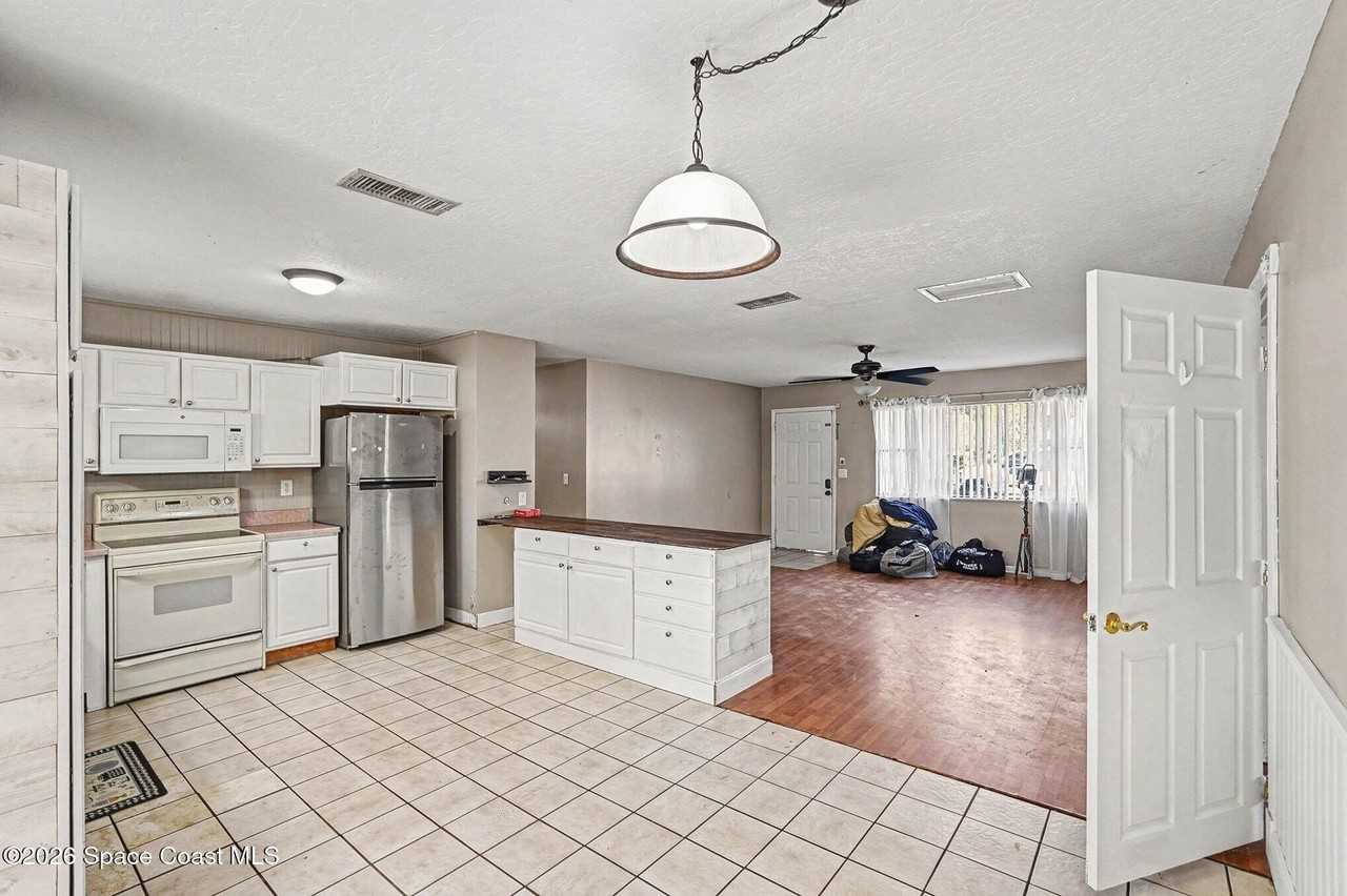 1925 Atz Rd - Photo 7 of 26