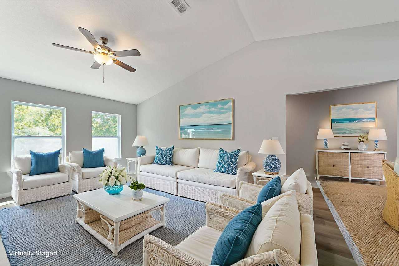 3750 Bluff Ln - Photo 4 of 21