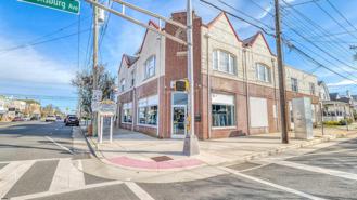 7318 Ventnor Ave - Photo 1 of 1