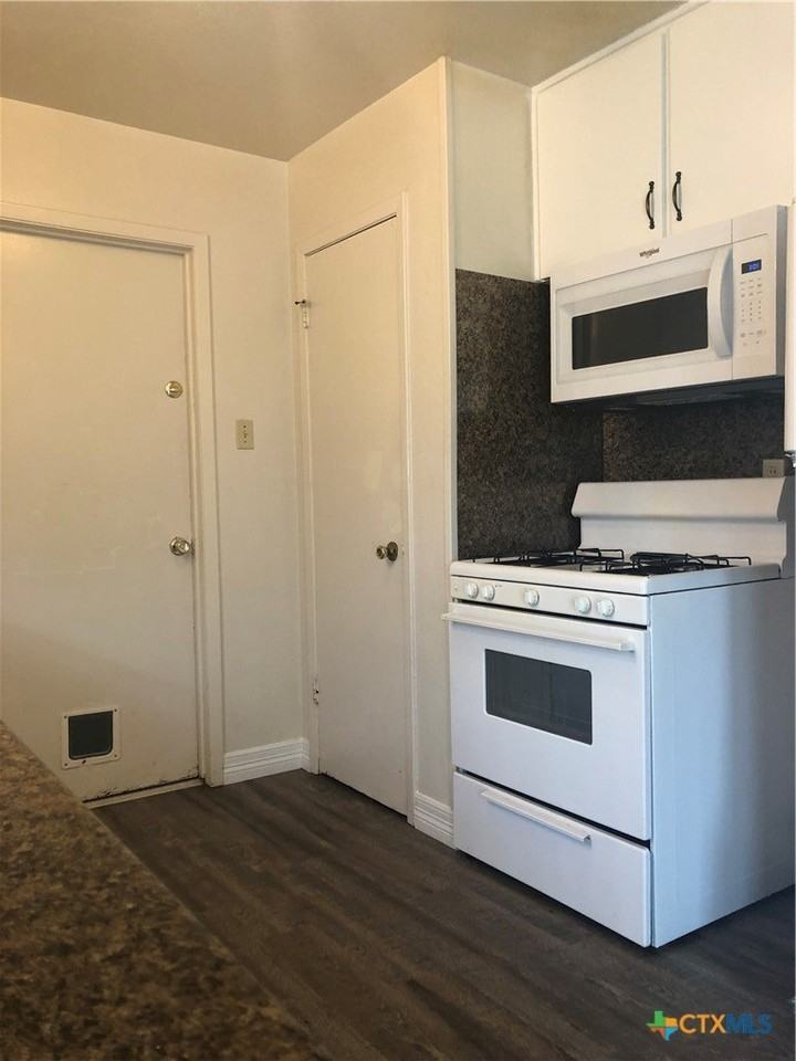 507 N 24th St - Photo 4 of 14