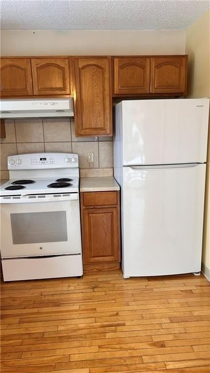 19 Brandywine Dr Unit 2 - Photo 2 of 10