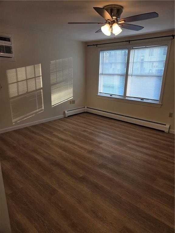 19 Berclay St Unit R - Photo 4 of 9