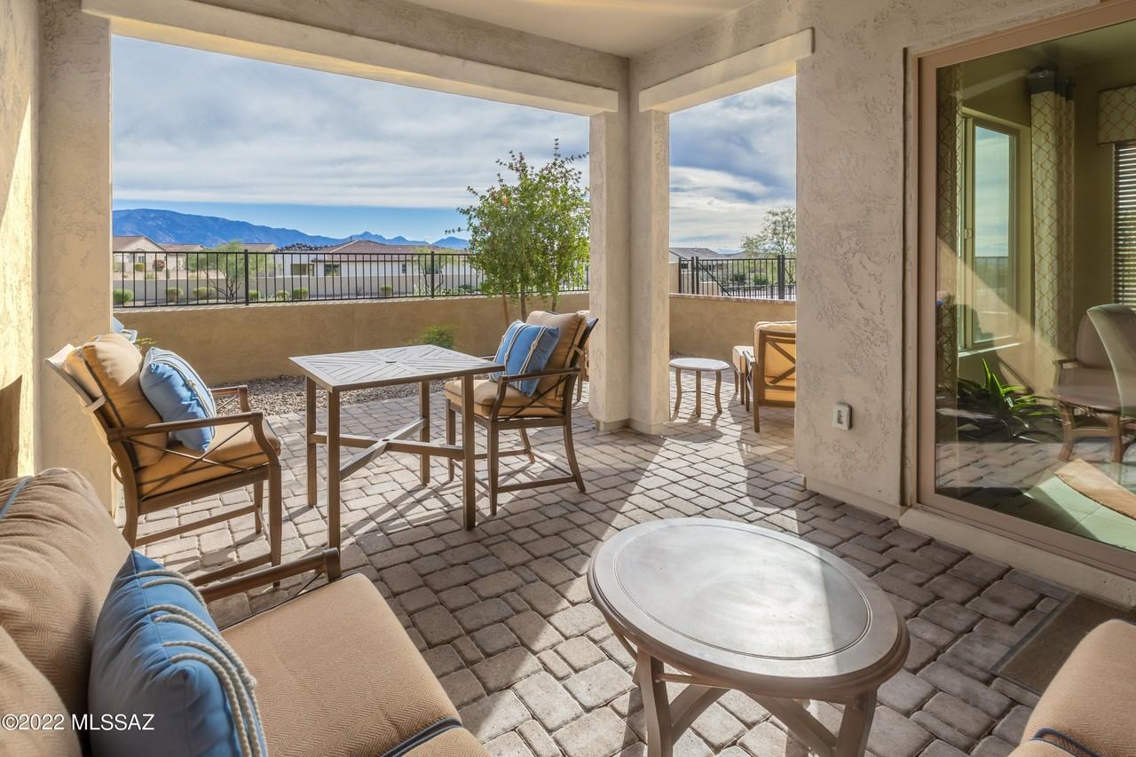 61057 E Flint Dr - Photo 2 of 45