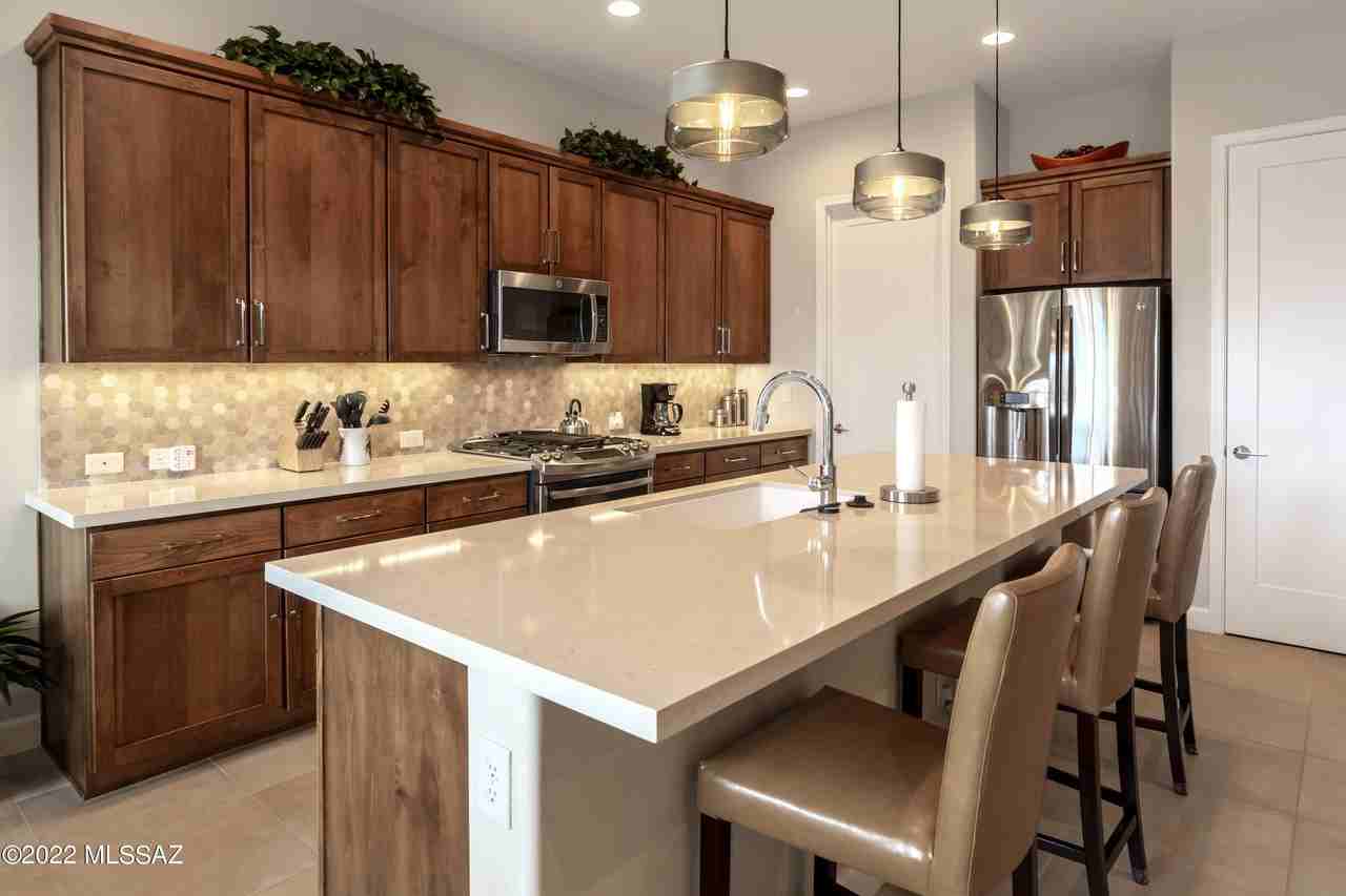 61057 E Flint Dr - Photo 7 of 45