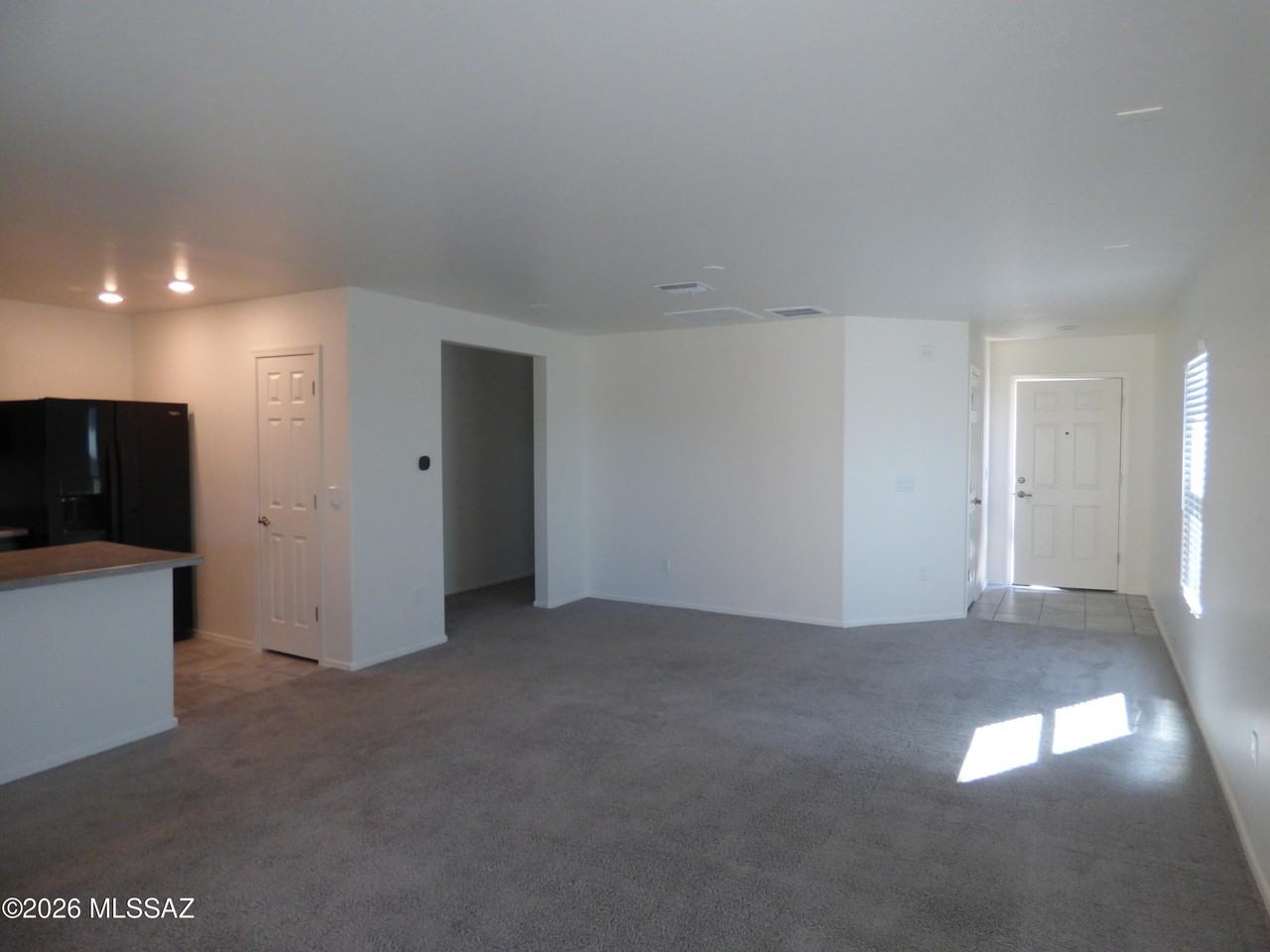 85 E Desert Manor Dr - Photo 5 of 22