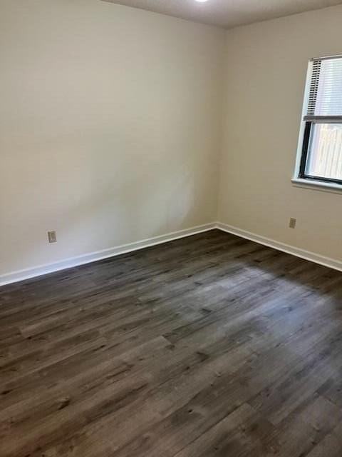 1501 Twin Lakes Cir - Photo 7 of 10