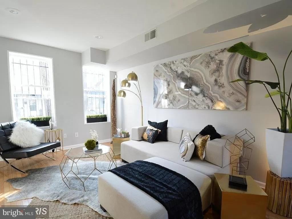 624 14th Pl Ne - Photo 3 of 22