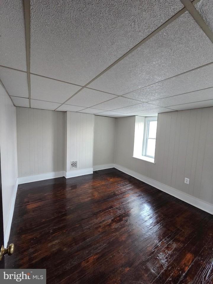 306 Concord Ave #2 - Photo 3 of 10