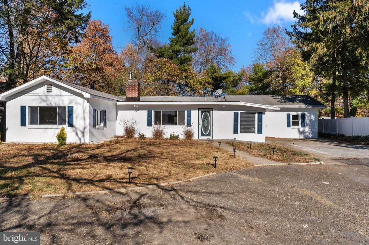 5 Chairville Rd - Photo 2 of 28