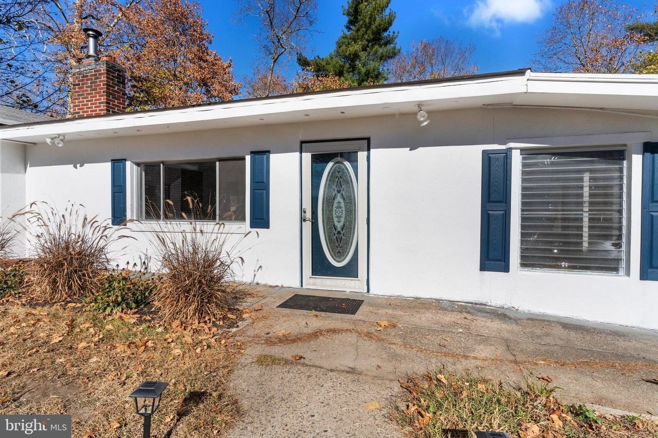 5 Chairville Rd - Photo 3 of 28