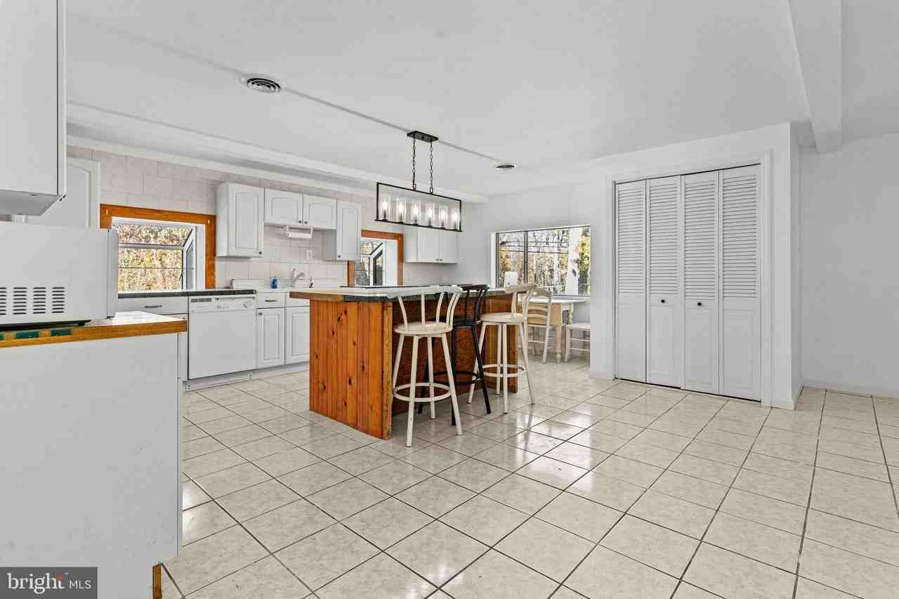 5 Chairville Rd - Photo 7 of 28