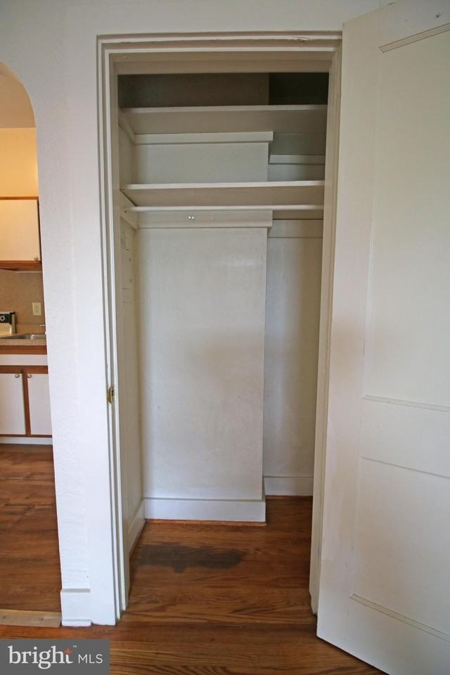 12 S Filbert St Apt B2 - Photo 4 of 15