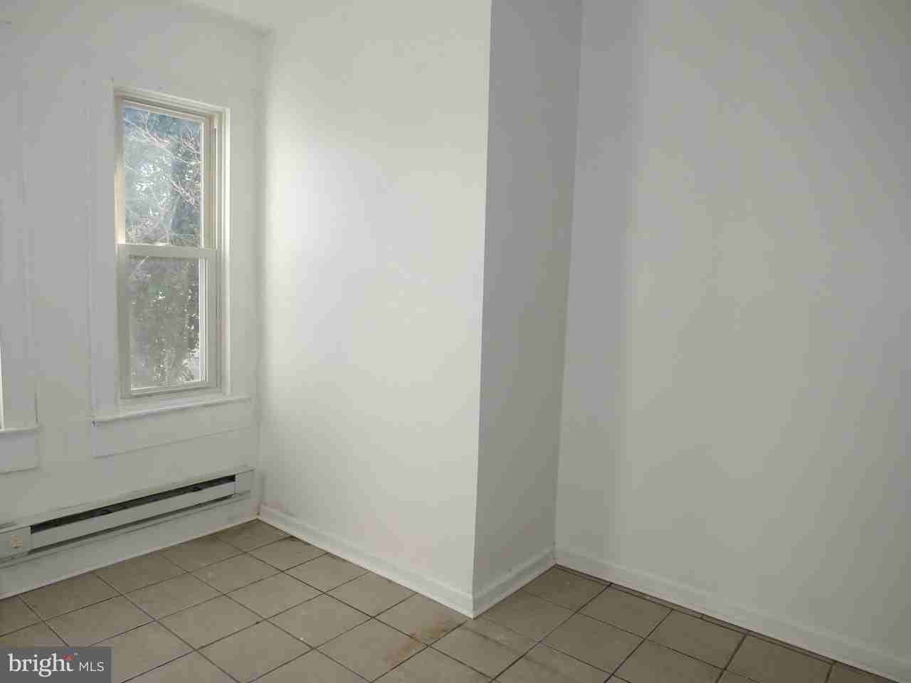 356 E Walnut Ln #2 - Photo 6 of 18