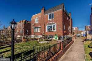 featured image of 1223 Wellington St