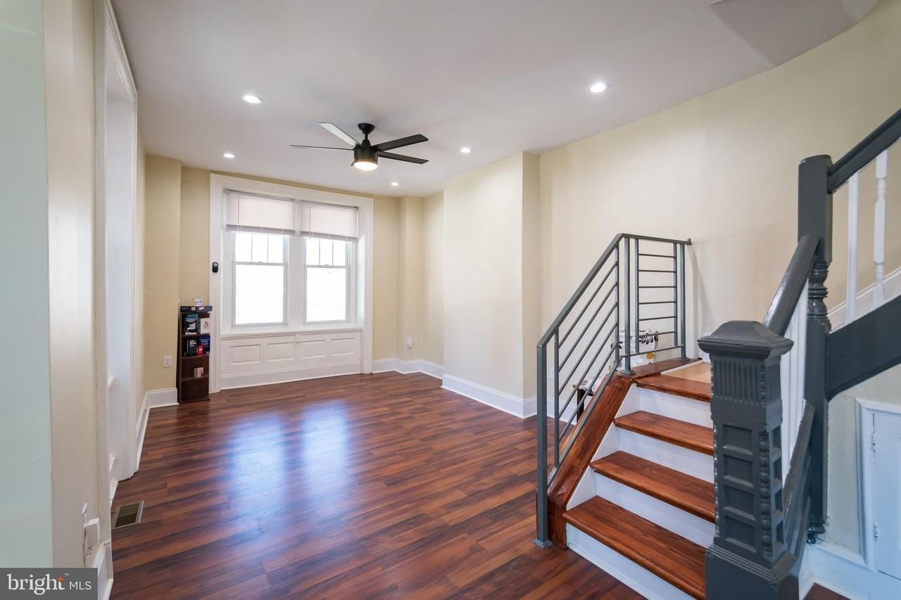 5426 W Jefferson St - Photo 2 of 32