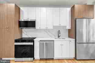 333 S 21st St Unit 3 - Photo 1 of 1