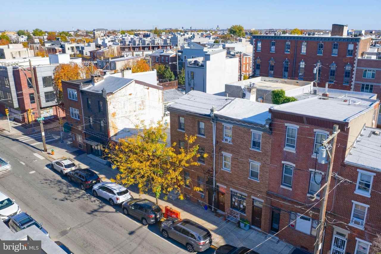 1865 Frankford Ave Unit A - Photo 6 of 15