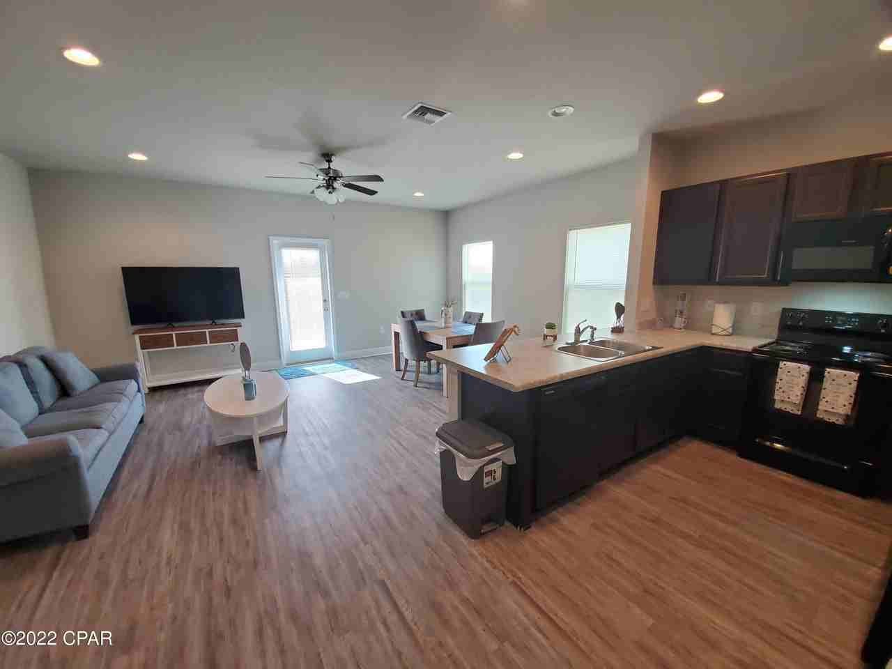 5764 Callaway Cir - Photo 4 of 28