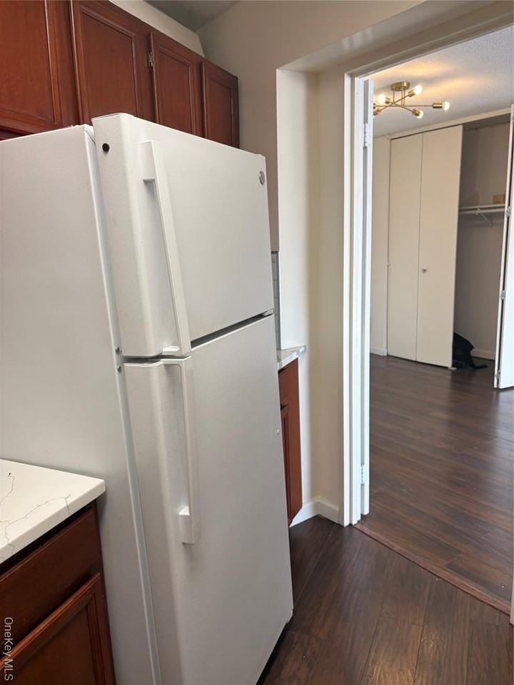 2 Bay Club Dr - Photo 6 of 21