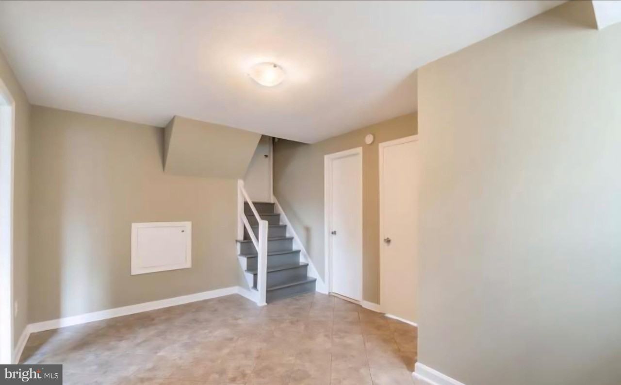 5929 Camberly Ave - Photo 3 of 9