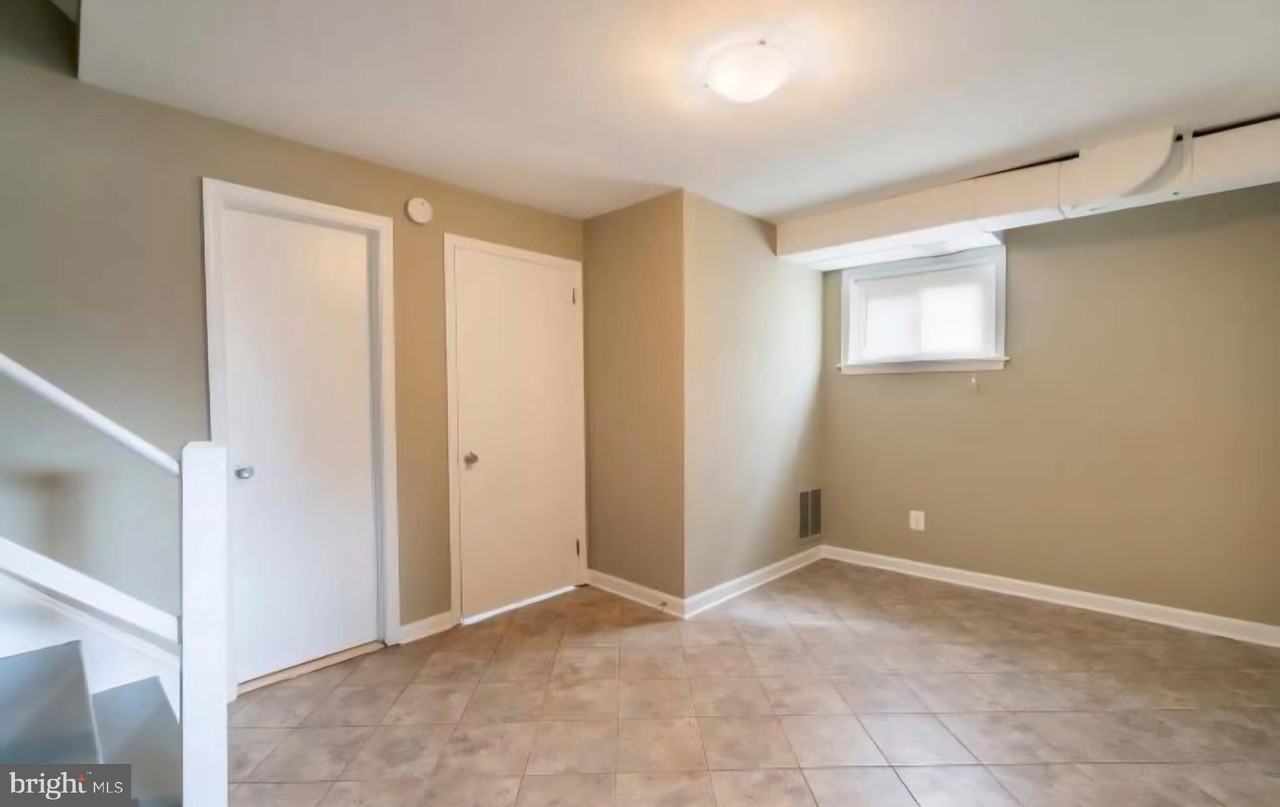 5929 Camberly Ave - Photo 4 of 9