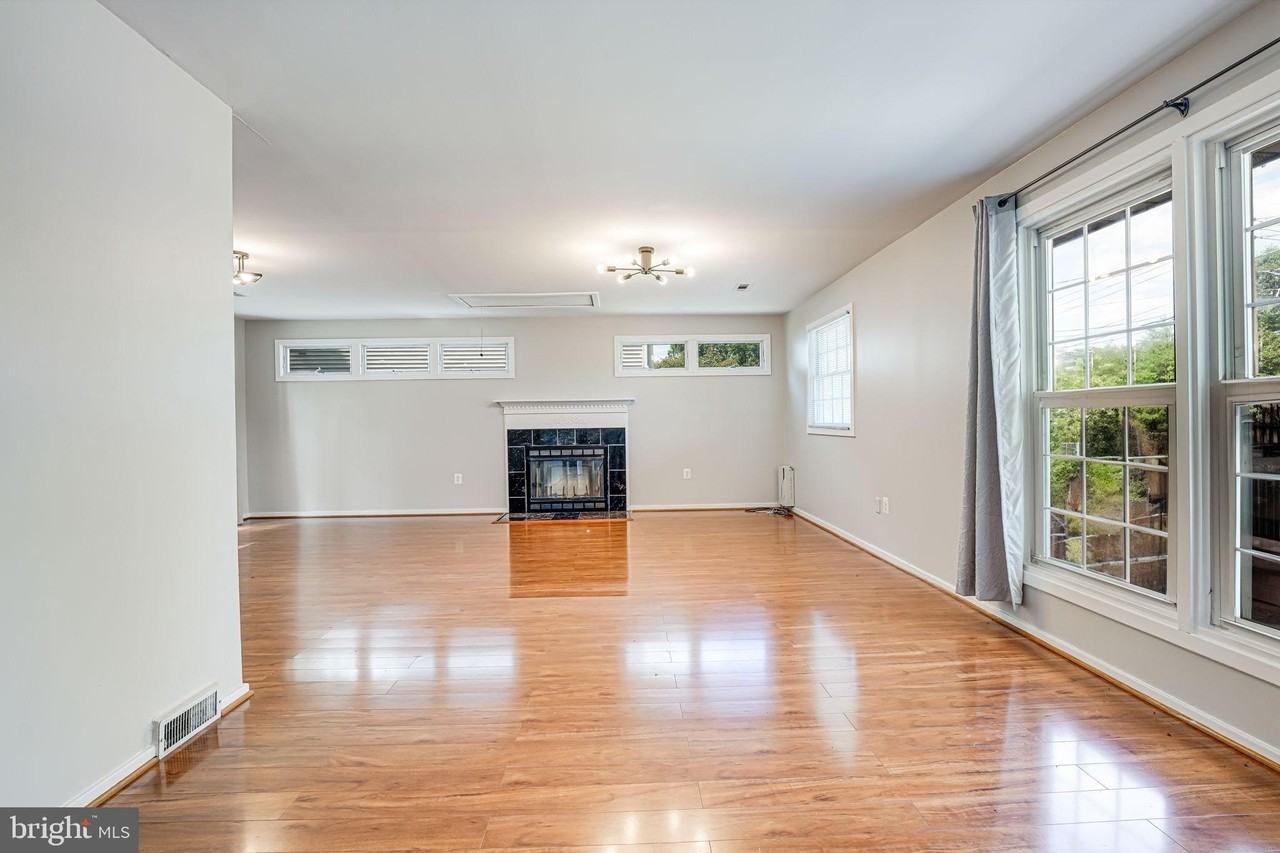 5924 Cauba Ct - Photo 5 of 28