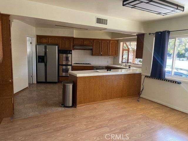 200 Sleepy Hollow Ter - Photo 2 of 21