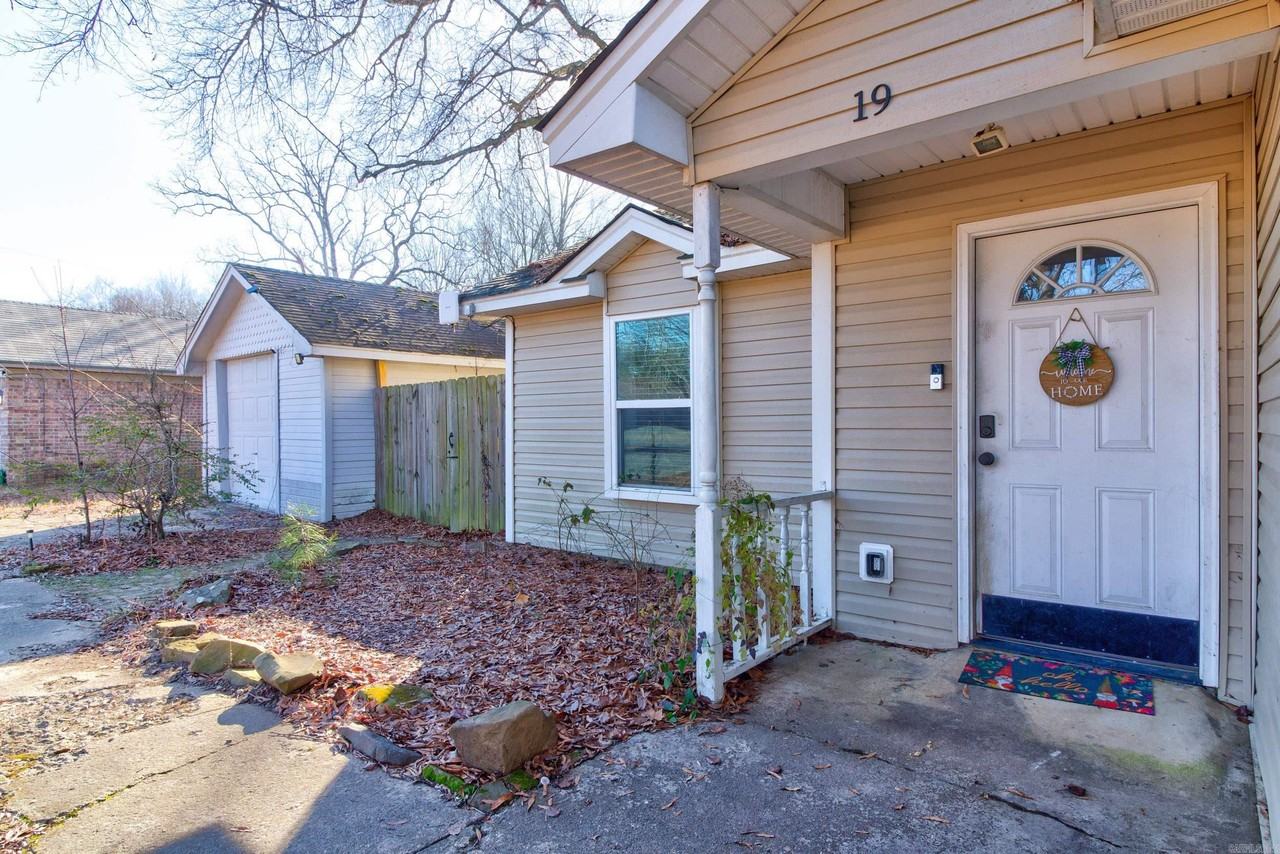 19 Jon Ross Dr - Photo 6 of 41