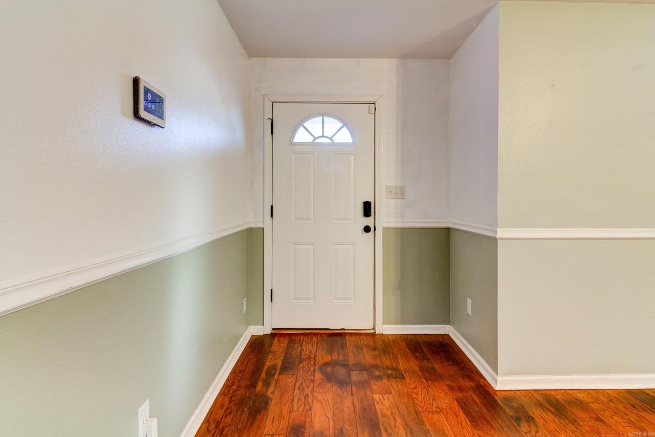 19 Jon Ross Dr - Photo 7 of 41