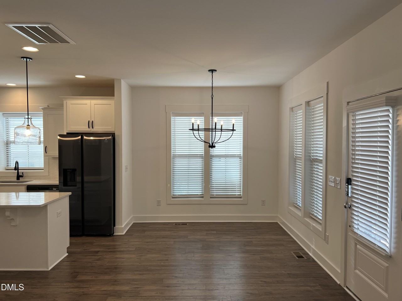 156 Cottage Way - Photo 5 of 19