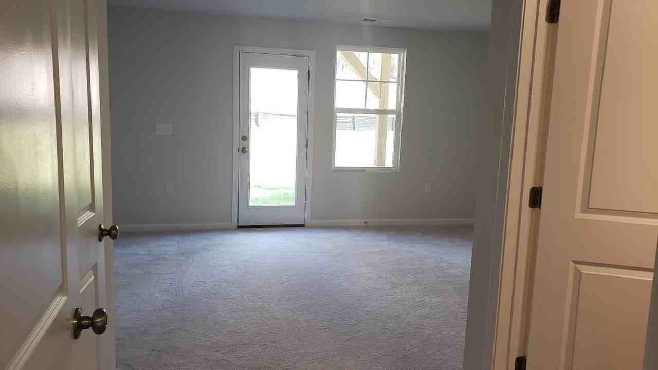 2605 Chert Ln - Photo 5 of 30