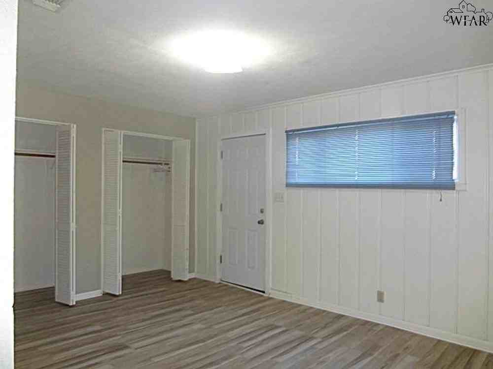 2902 Avenue L - Photo 7 of 15