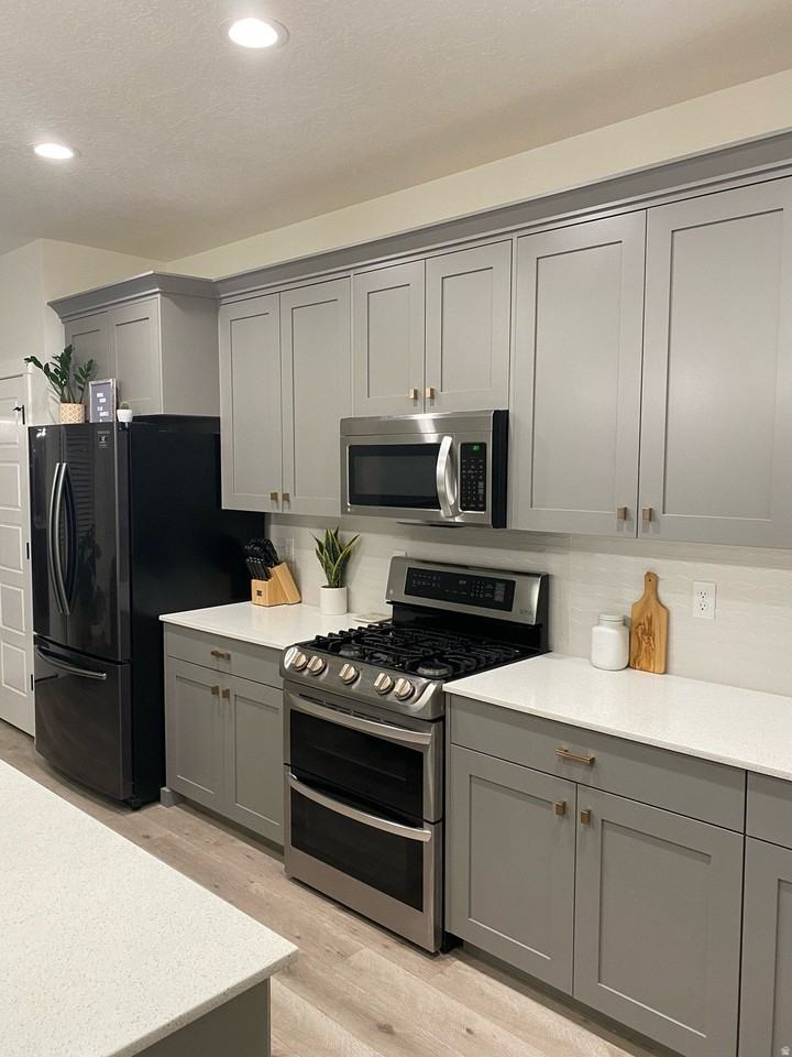 5028 W Daybreak Pkwy - Photo 4 of 27