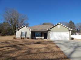 featured image of 101 Eaton St