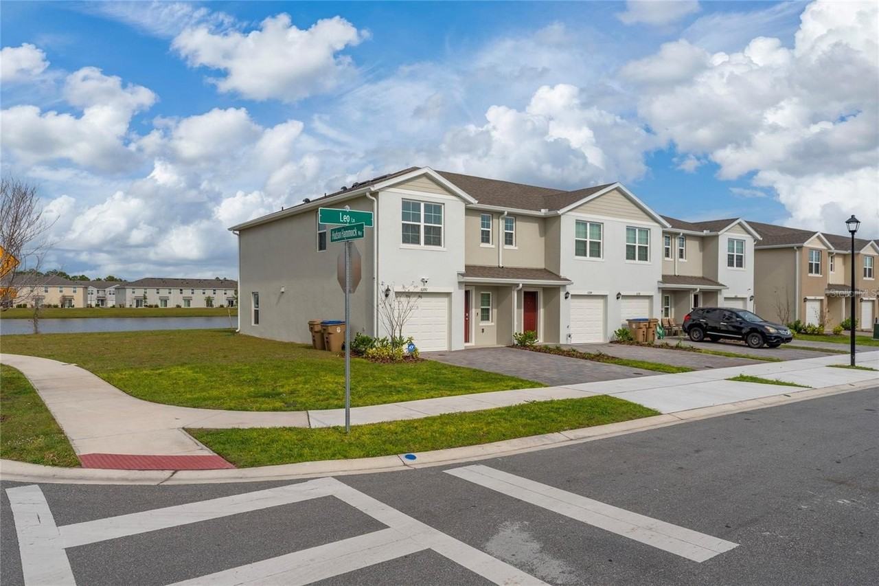 6594 Leo Ln - Photo 3 of 45