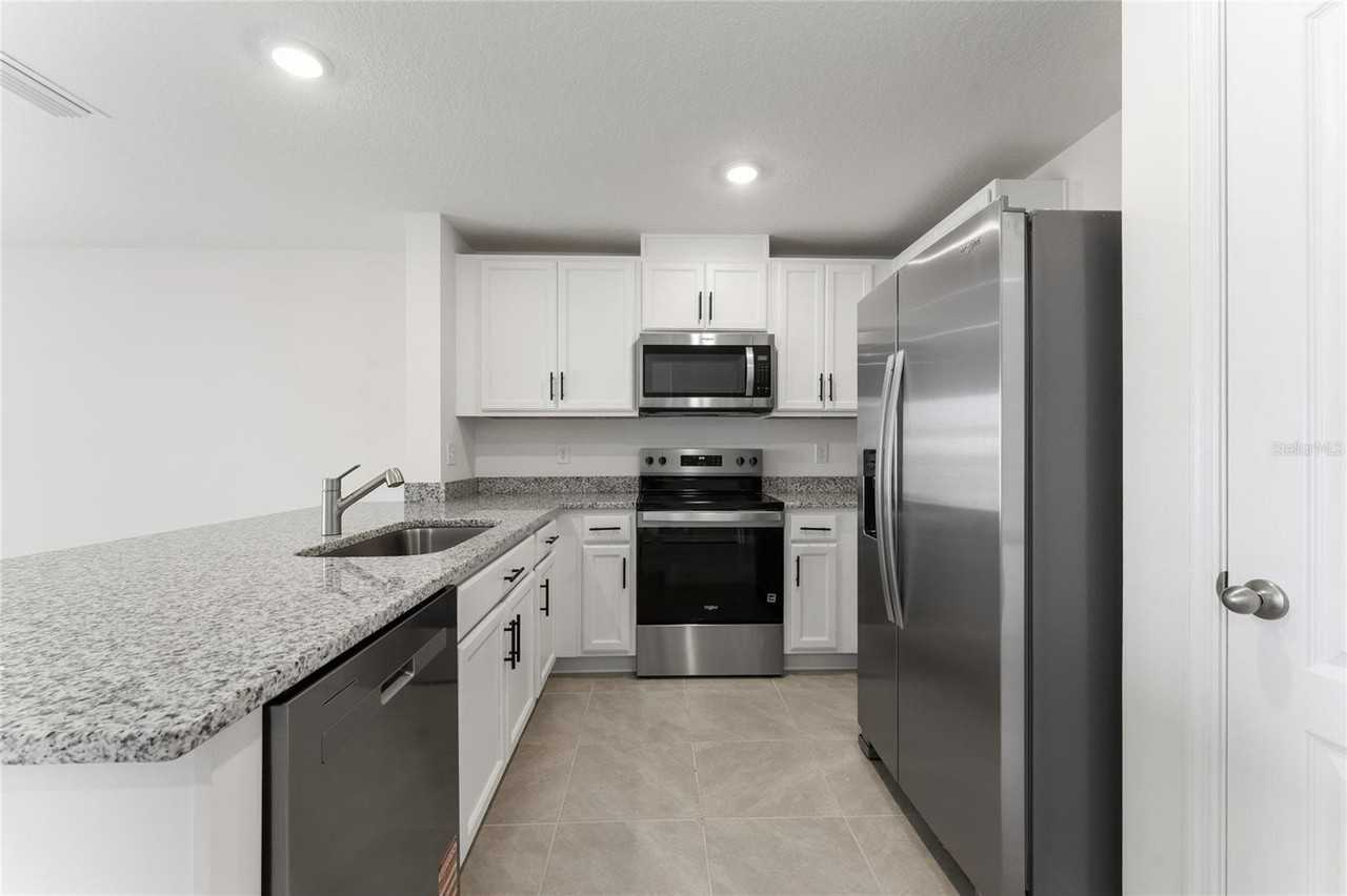 6594 Leo Ln - Photo 6 of 45